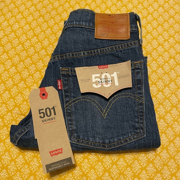 Levi's Denim - NWT Levi’s 501 skinny Jeans